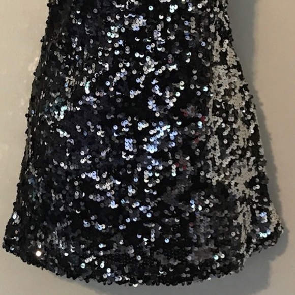 ✨HP✨ ENTI Sequin Mini Dress 💋 - Picture 4 of 6